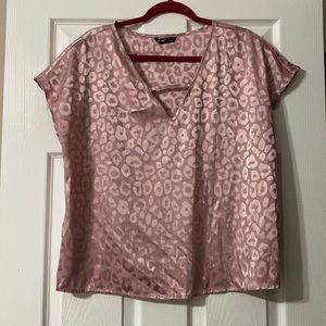 Pink cheetah, print, short sleeve shirt
